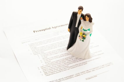 paying divorce attorney